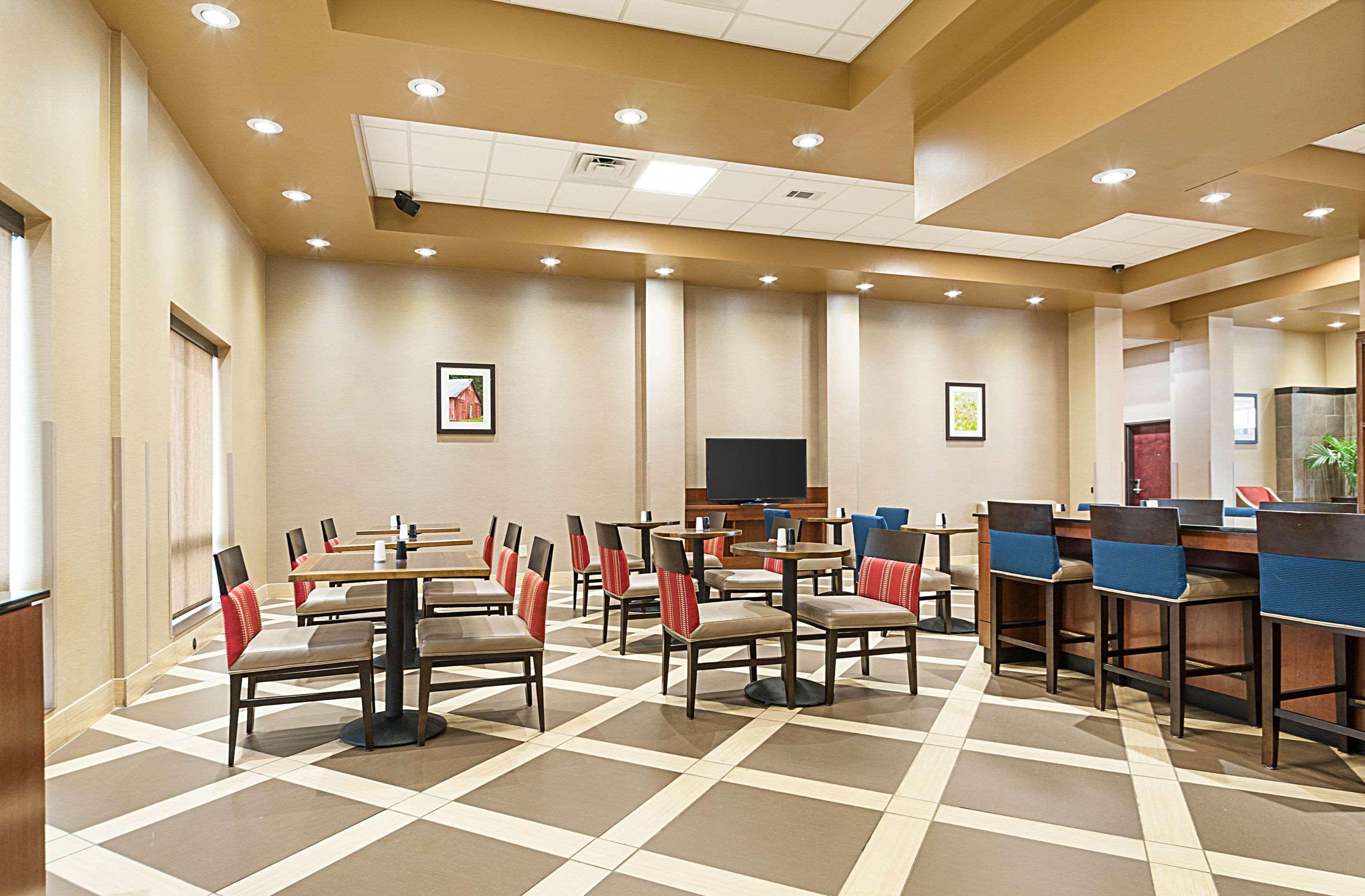 Comfort Suites Batesville Exteriör bild